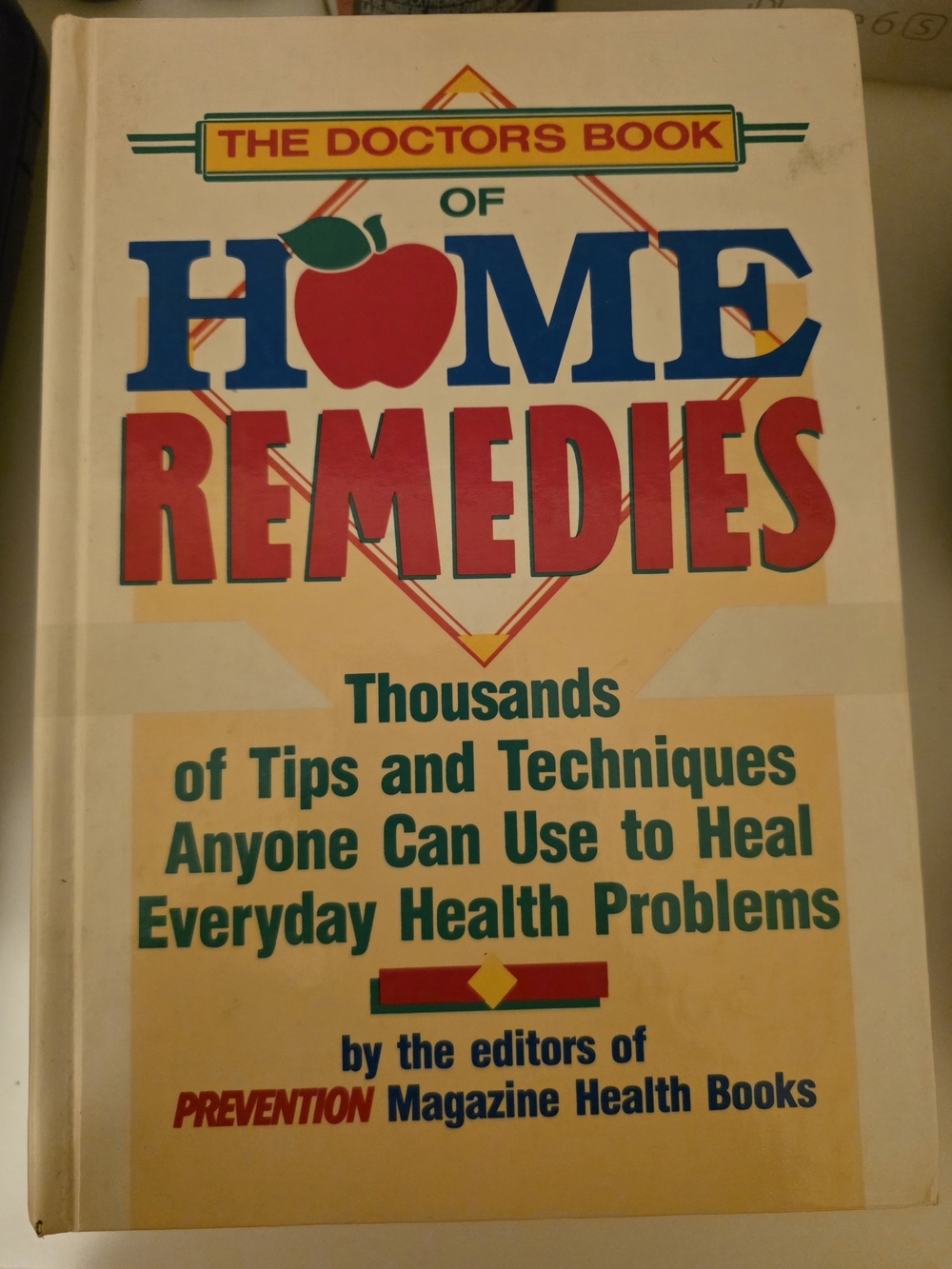 The Doctors Book of Home Remedies - White/Cream Hardcover